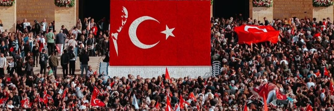 Ebru_Utku's profile banner image