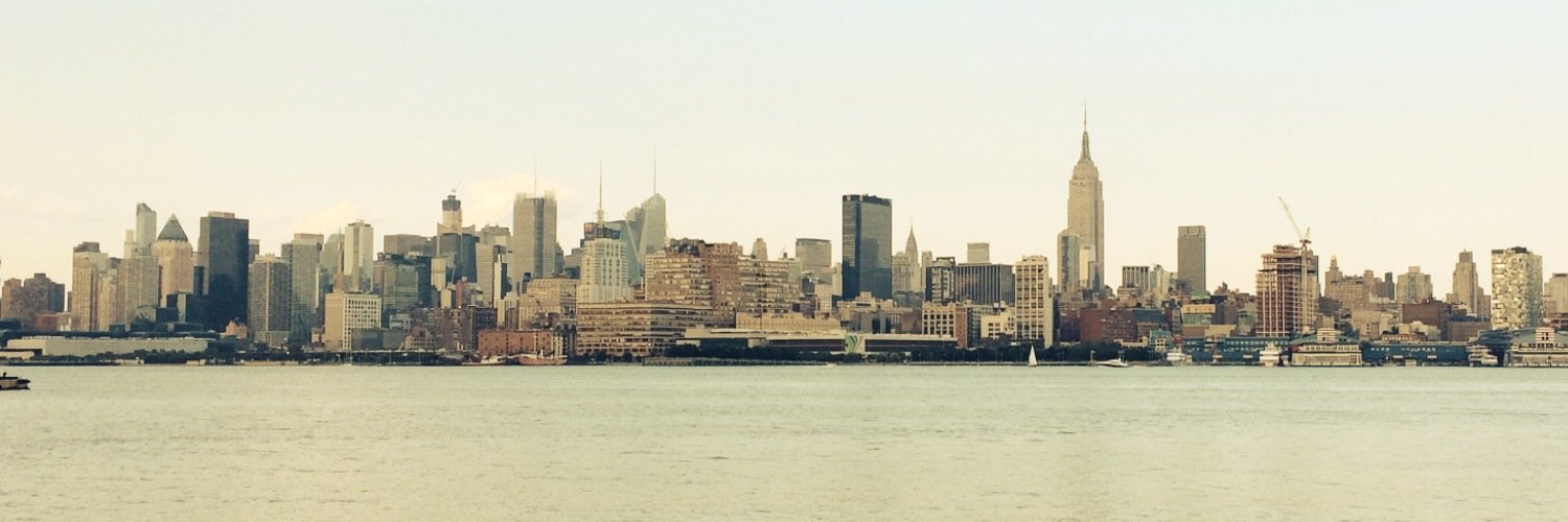 lascinti's profile banner image