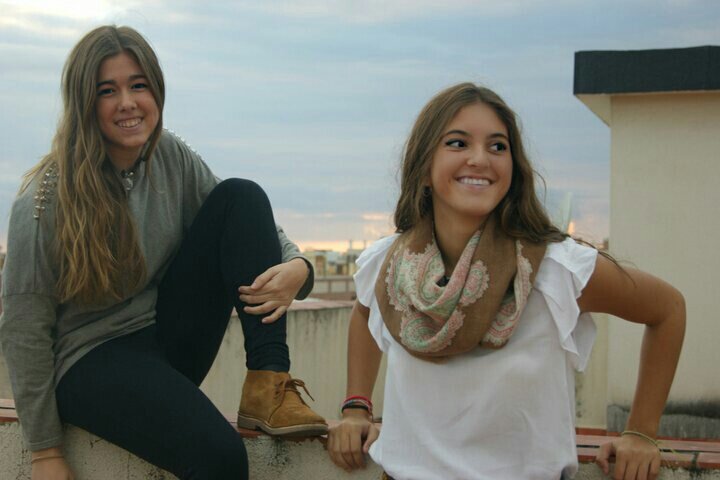 pilarla98's profile banner image