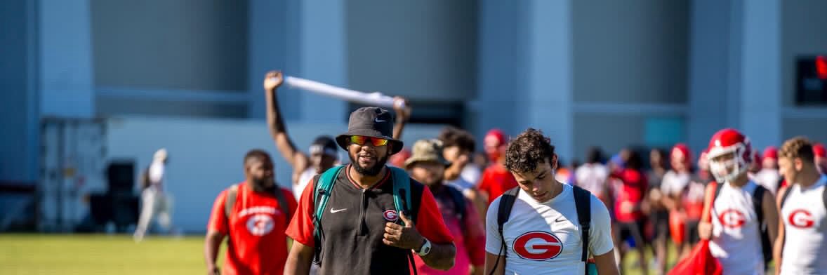 Ｃｏａｃｈ Ｃａｌｅｂ banner