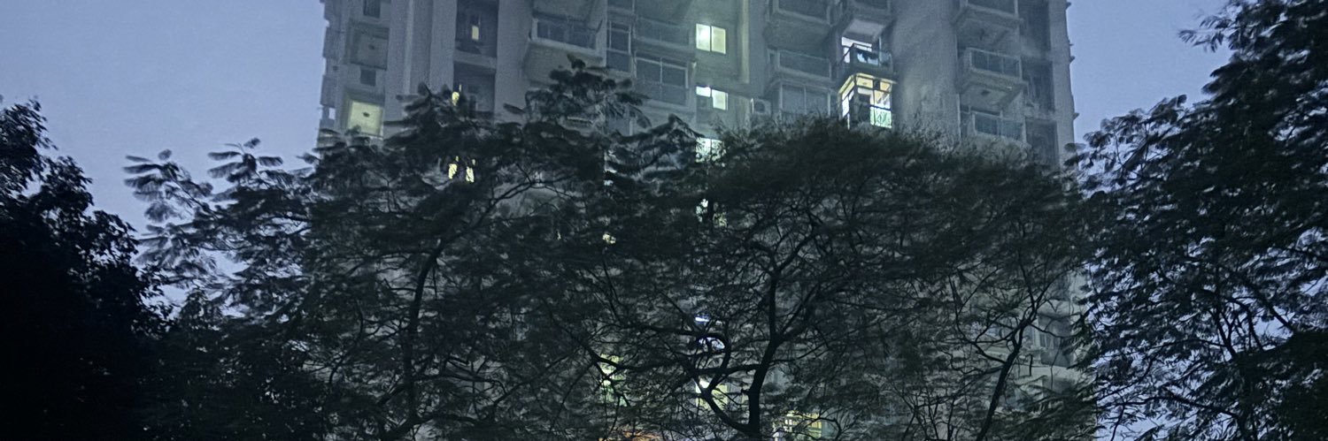 डॉ मीनू banner