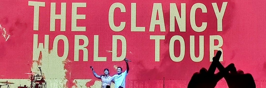 cryingwglitter's profile banner image