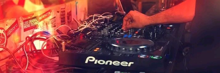 Alejandro Aramburo banner