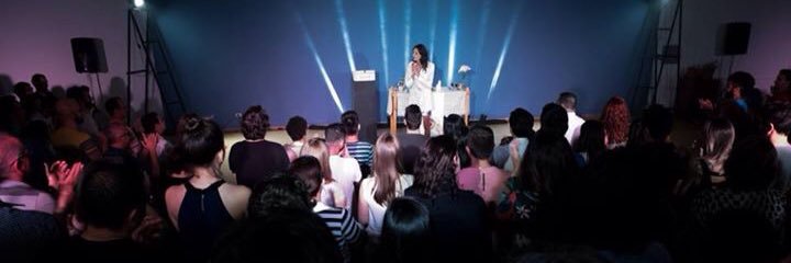Renata Carvalho banner