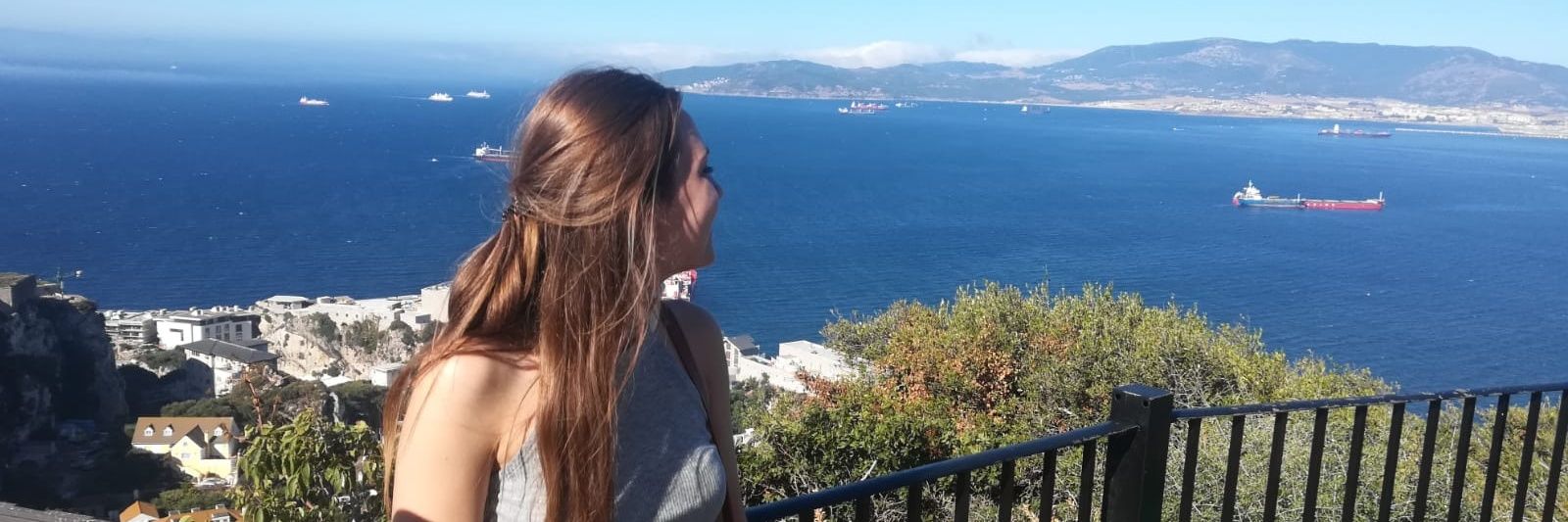 cristinalc98's profile banner image