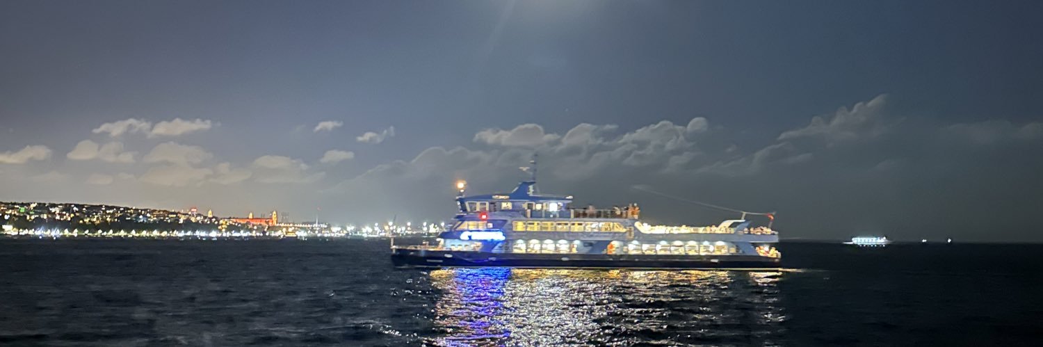 la_mmia's profile banner image