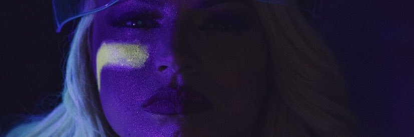 TheFootballSisters banner