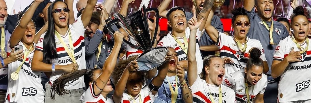 _denisemedeiros's profile banner image