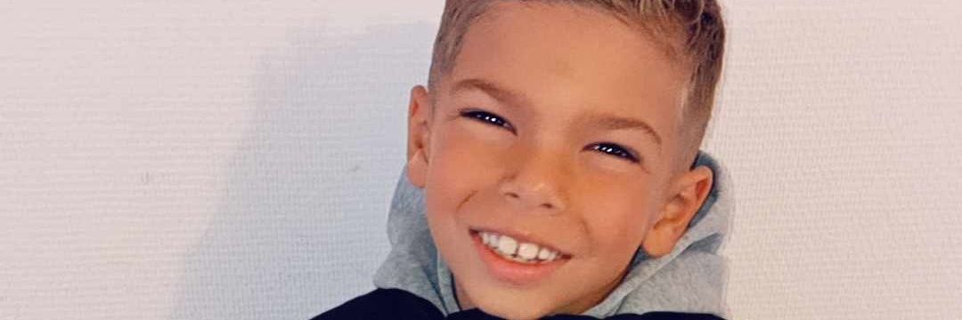 moun 🇪🇺❤️💛 banner