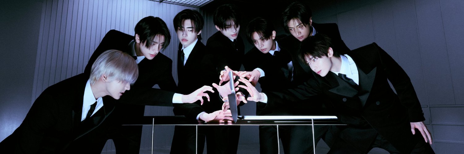 mxifntmoon's profile banner image
