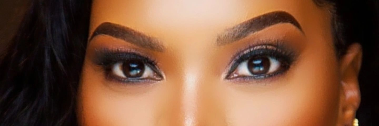 moniqueangelyn's profile banner image