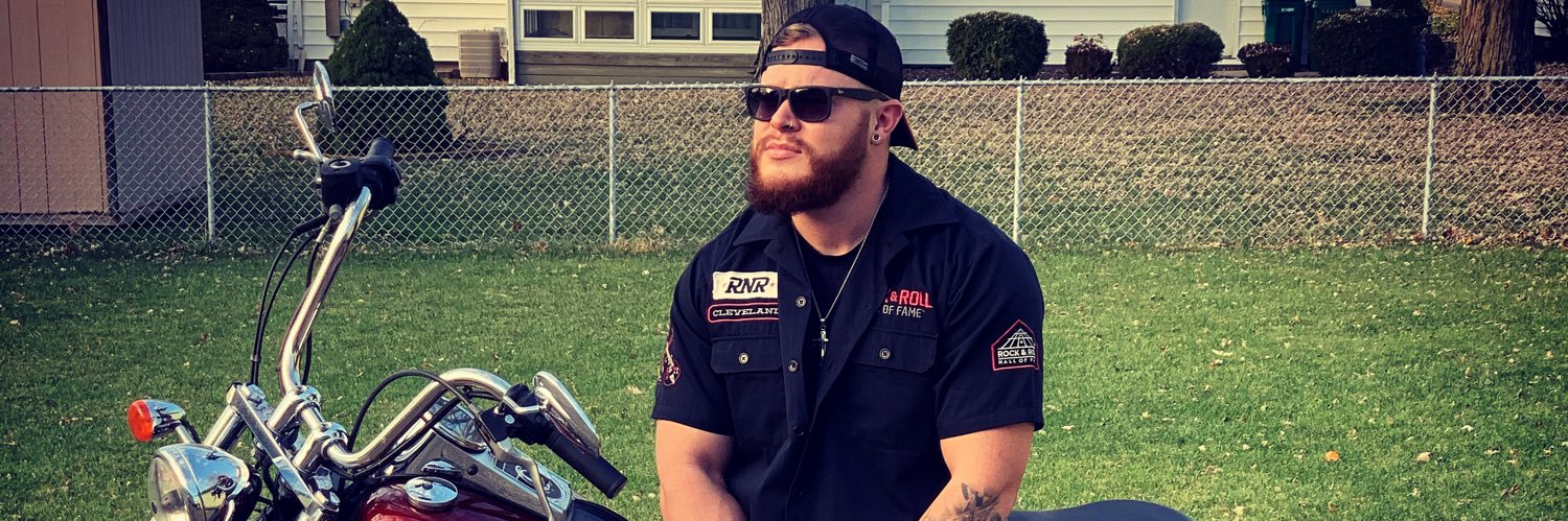 TylerReynolds16's profile banner image