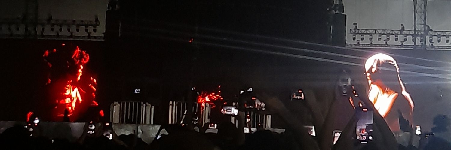 No3Bern4's profile banner image
