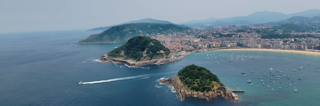 MMessica's profile banner image