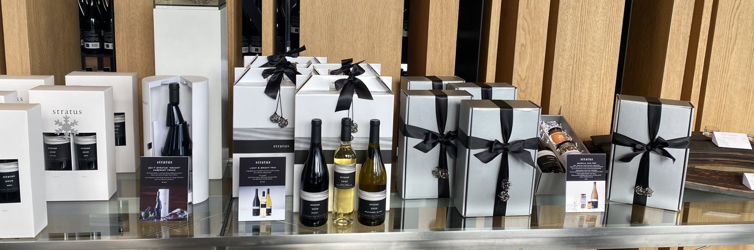 Stratus Vineyards banner