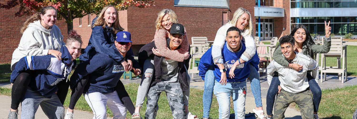 Riverland Community College banner
