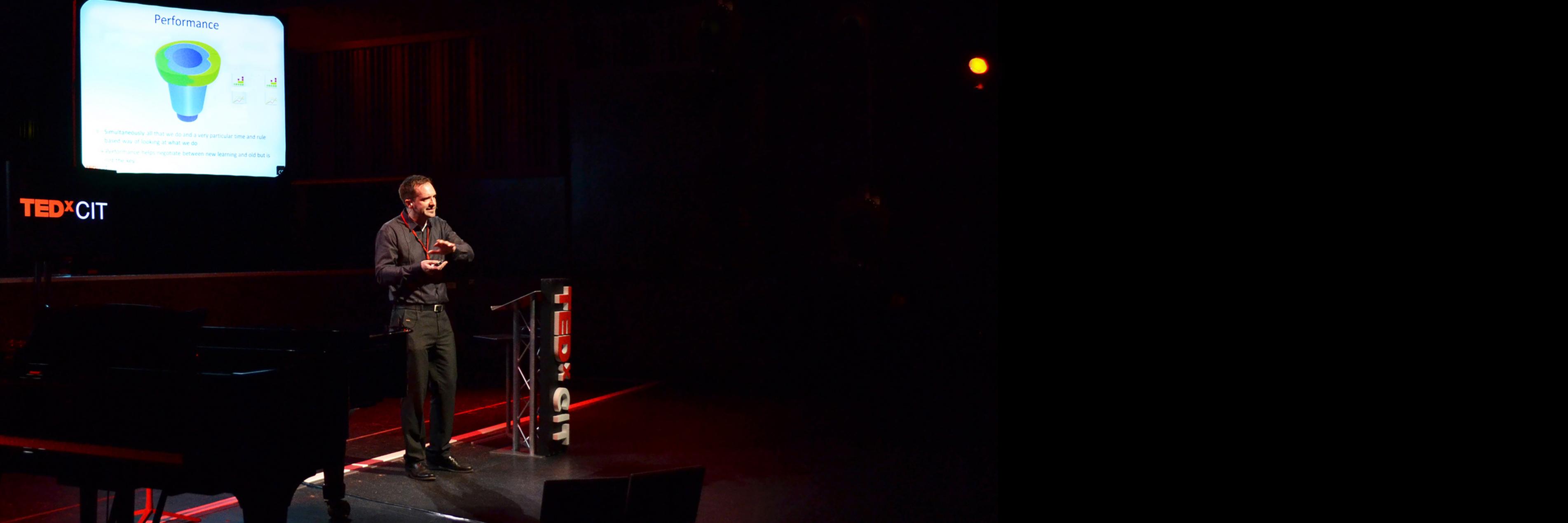 Dr Gearoid O Suilleabhain banner