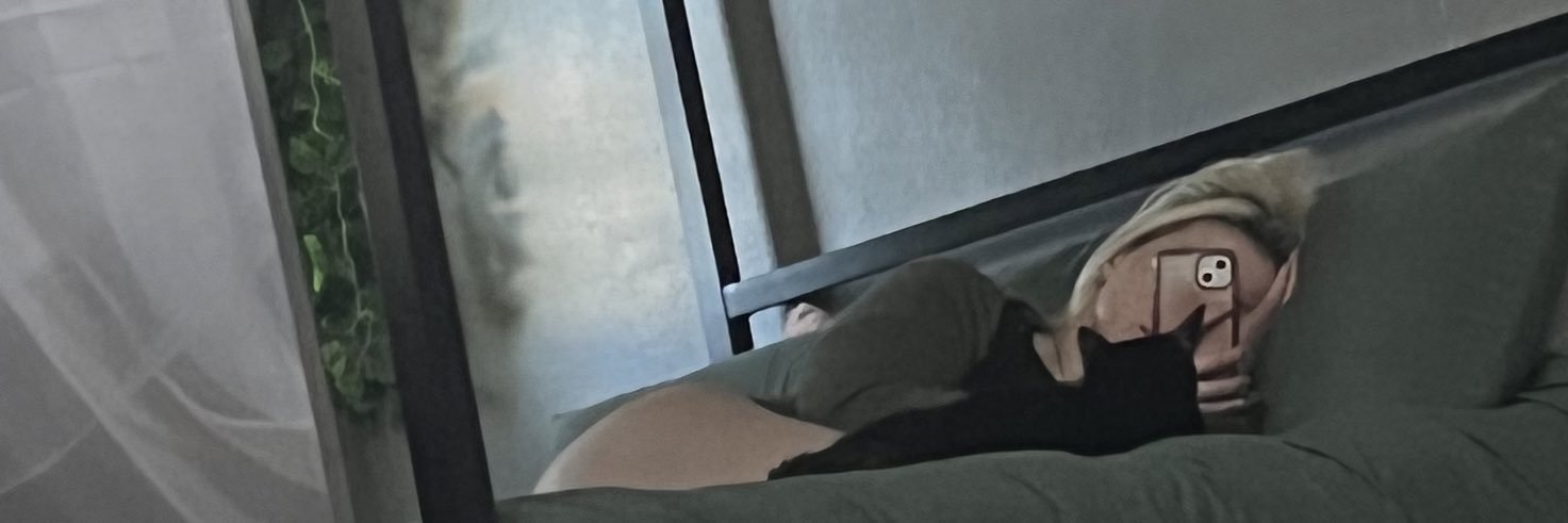 keeruhl's profile banner image