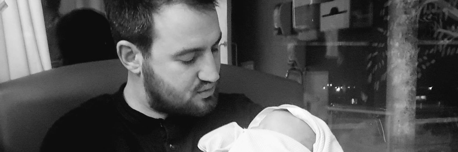 Steven Howden banner