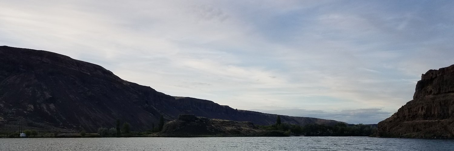 TheDersch's profile banner image