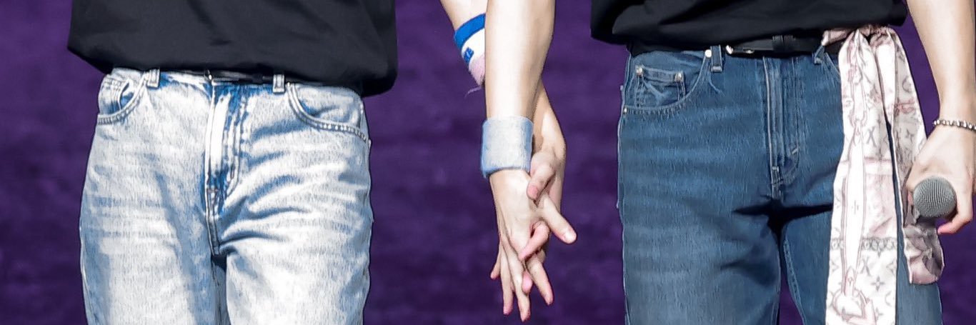 38onyK's profile banner image