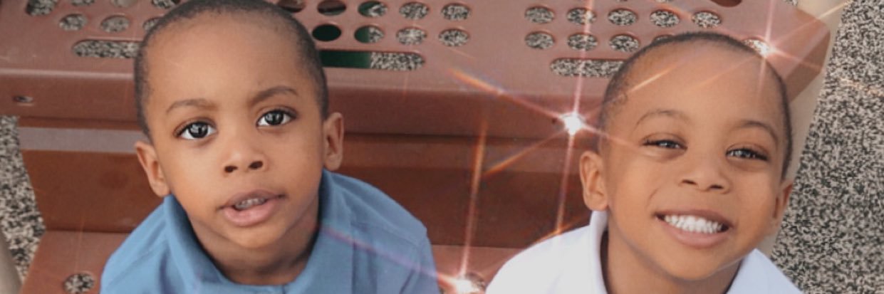 Sincerely_Leesh's profile banner image