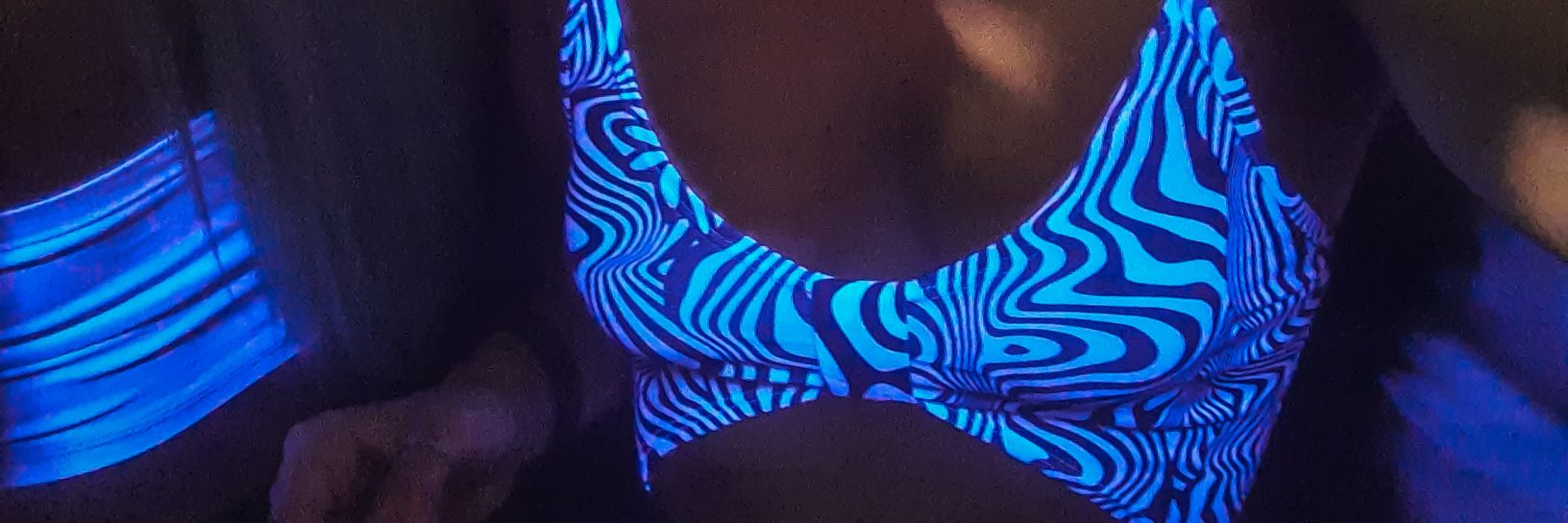 𝑨 𝒏 𝒕 𝒐 banner