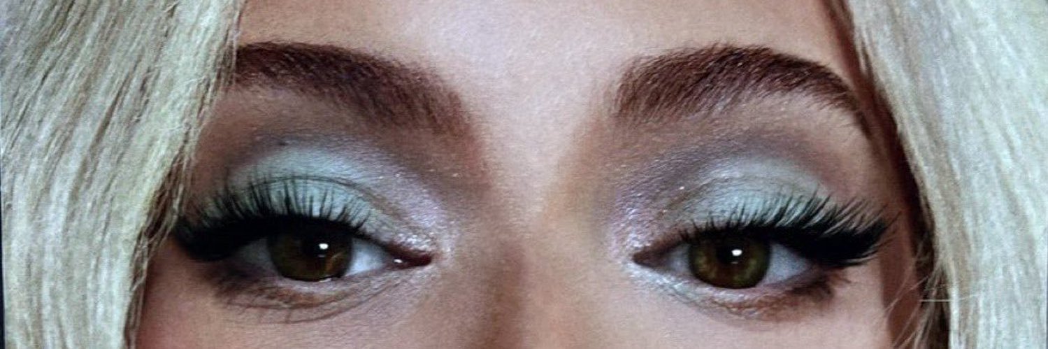 gabriella 🦇 banner