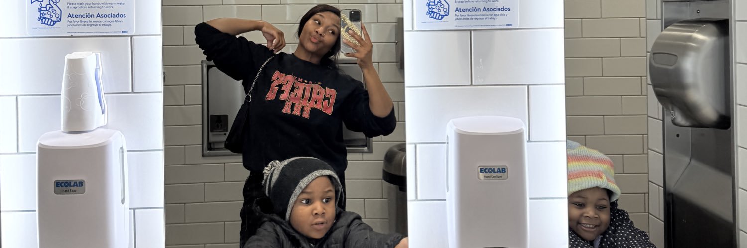 Chya_Renee's profile banner image