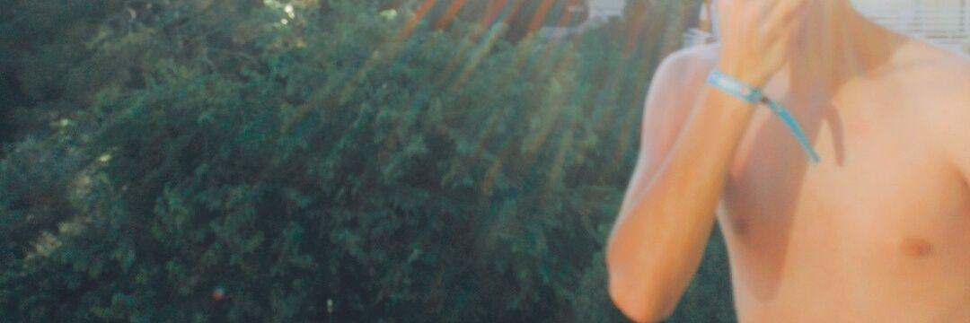 alongv_97's profile banner image