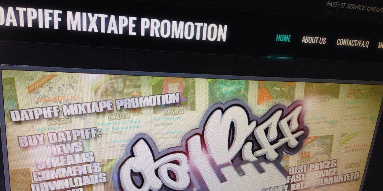 HipHopBlogger banner