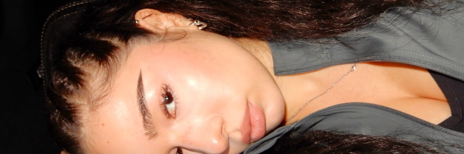 ✿ DAISY B ✿ banner