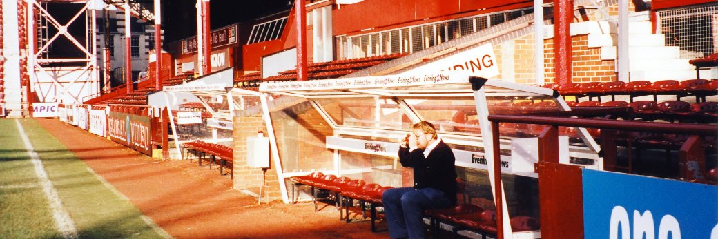 Dave Thomson banner