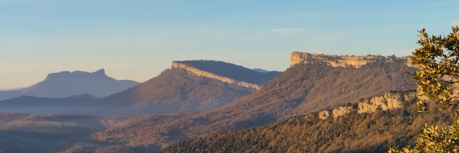 natourinG's profile banner image