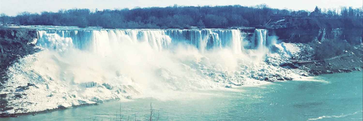 Lanzlove's profile banner image