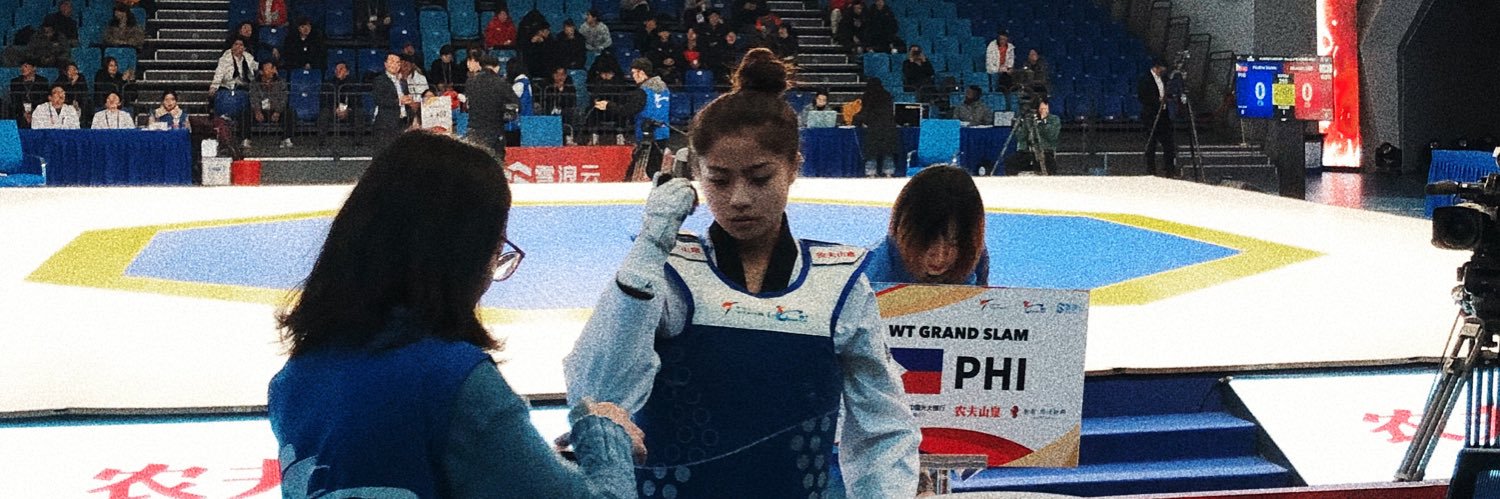 Pauline Lopez banner