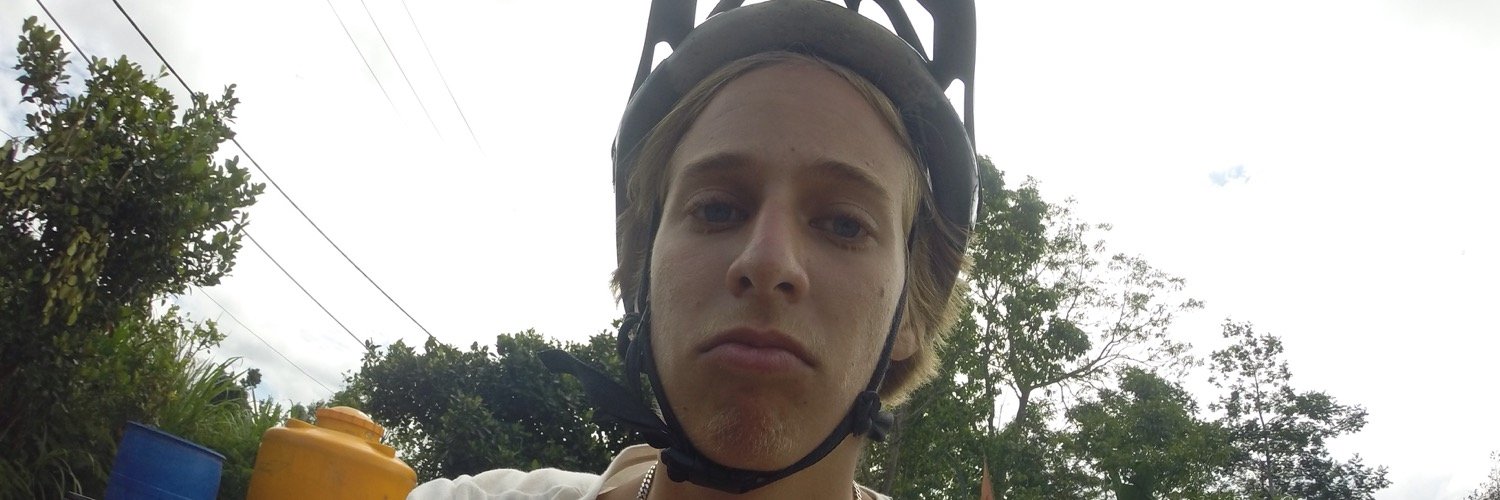 simongrahn's profile banner image