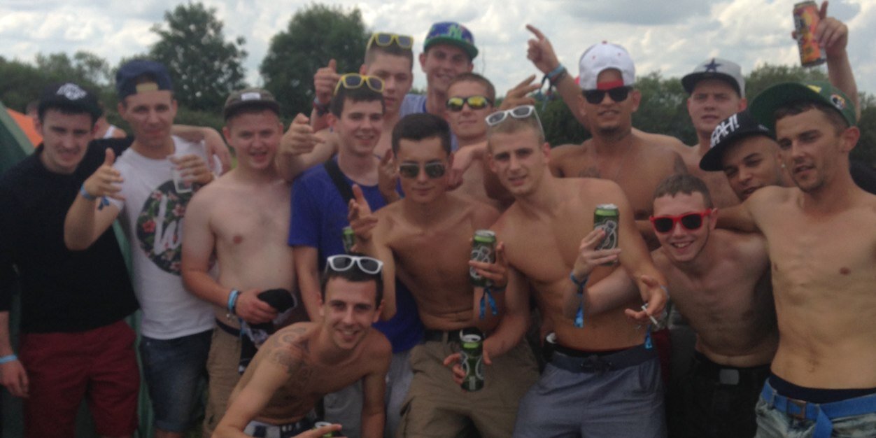samhallyy's profile banner image