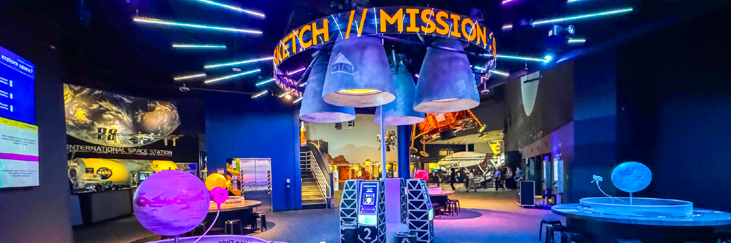 Draw & Code ✍️👩‍💻 banner