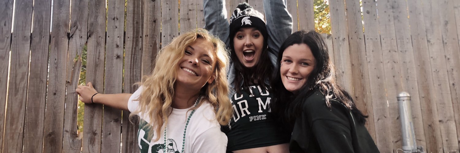 FelicityCouch's profile banner image