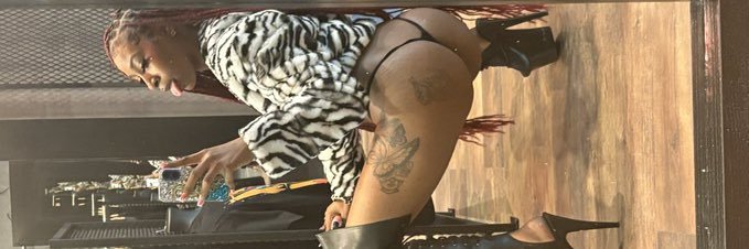 LeeaXO✨ banner