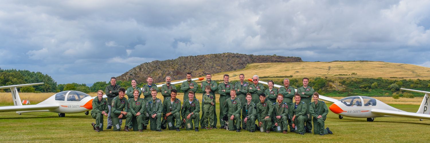 661 Volunteer Gliding Squadron banner