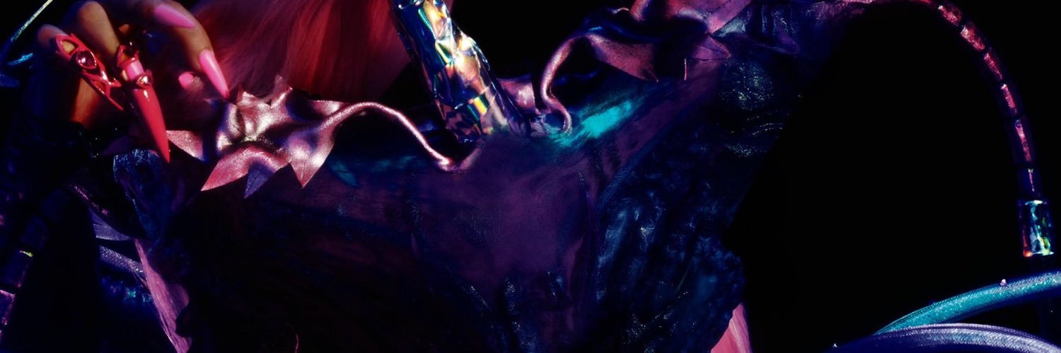 casi casi el hijo de Walter Mercado banner