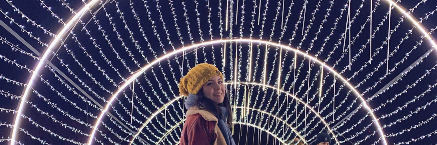 ArianaNeira's profile banner image