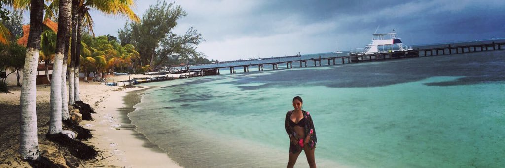 SaryLua's profile banner image