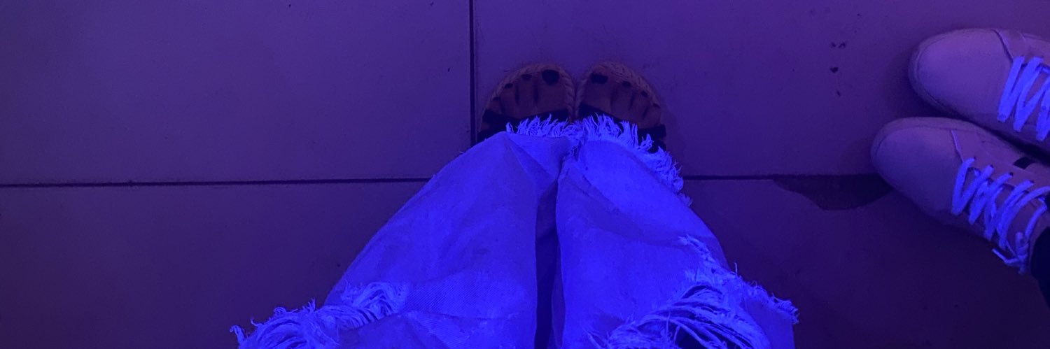 saratm41's profile banner image