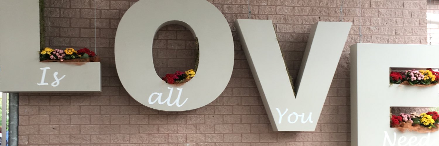Reet424's profile banner image