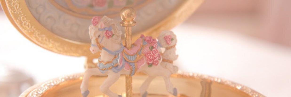 GlamouRayne's profile banner image