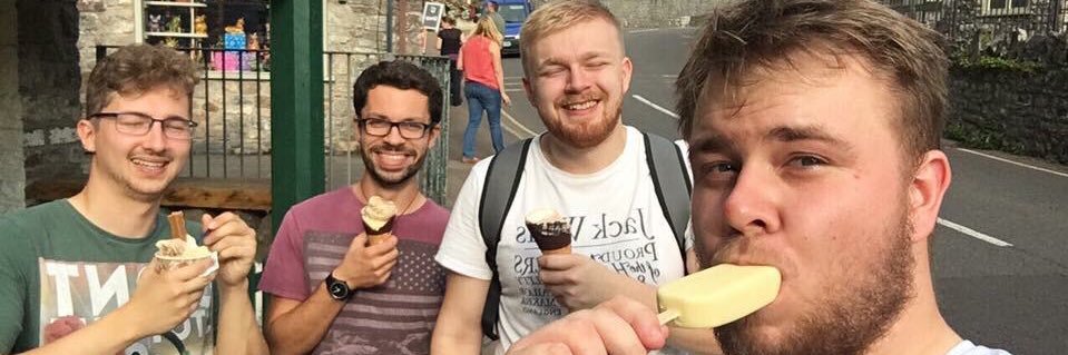 HedleyManning's profile banner image