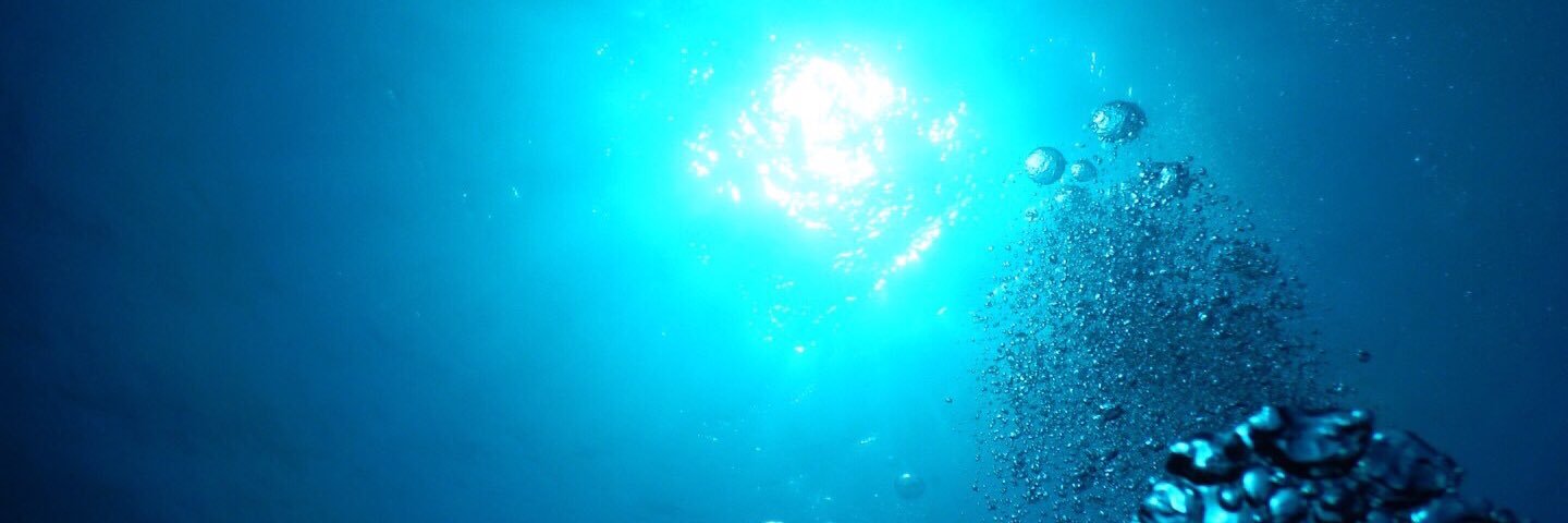 あべ banner
